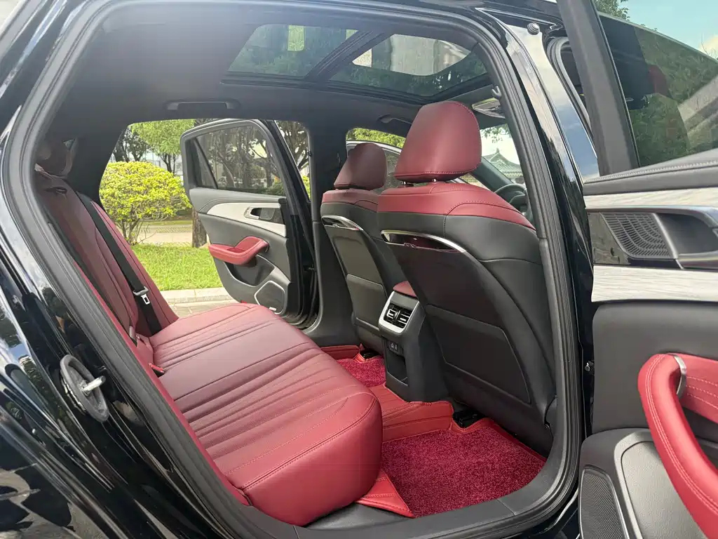 HONGQI H5 2024