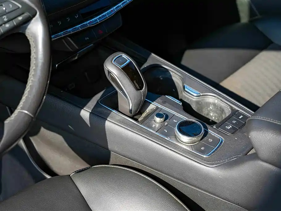CADILLAC XT4 2019