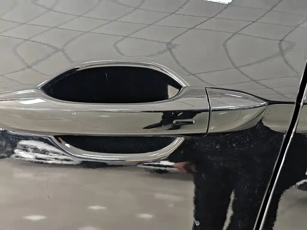 VOLKSWAGEN MAGOTAN 2022