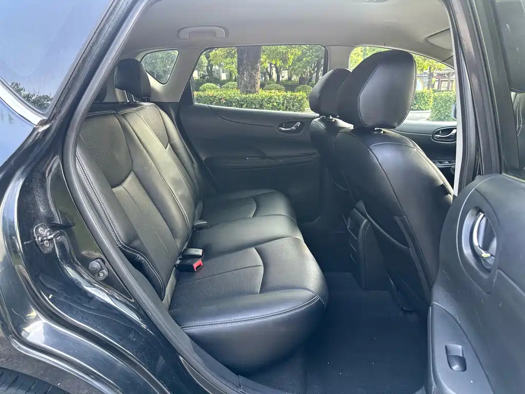 NISSAN TIIDA TIIDA 2011