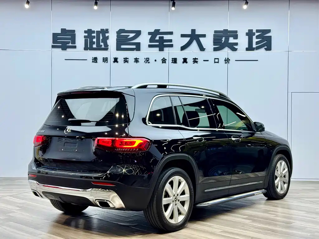 MERCEDES BENZ GLB 2020