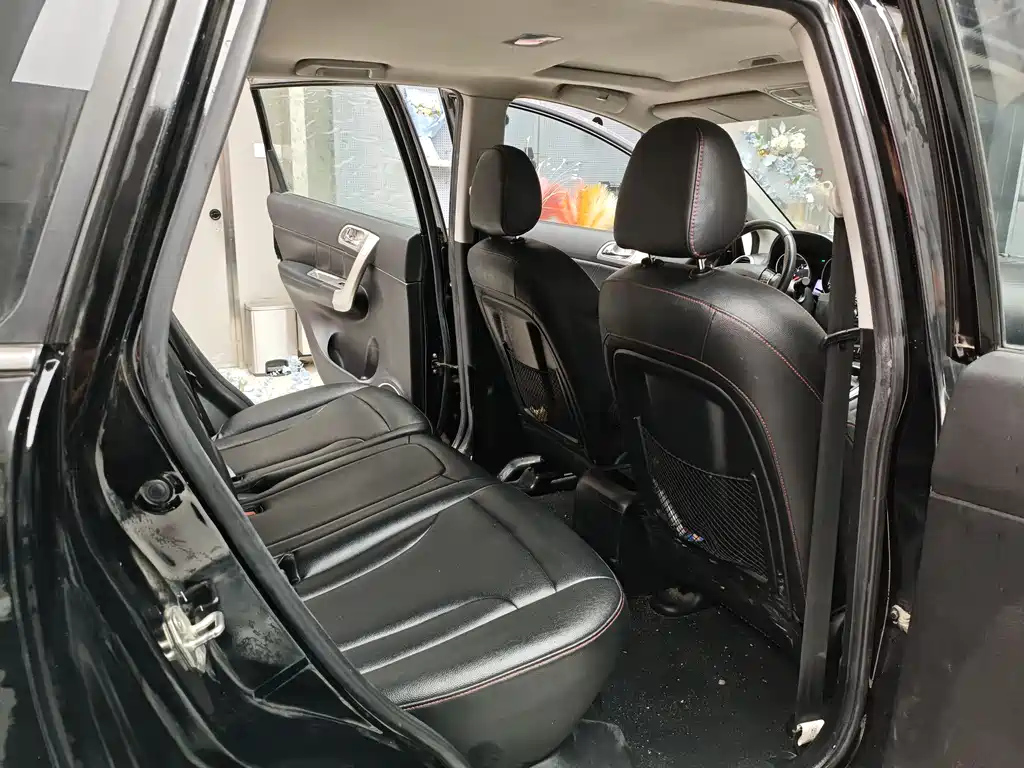 HAVAL H6 2015