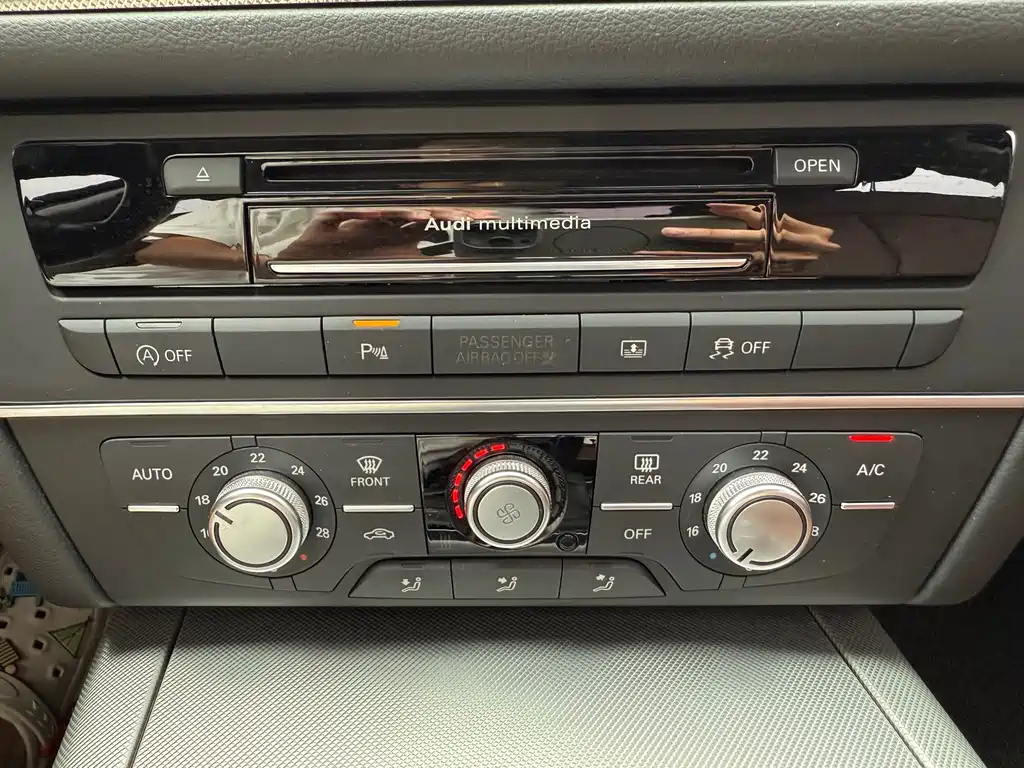 AUDI A6L 2018