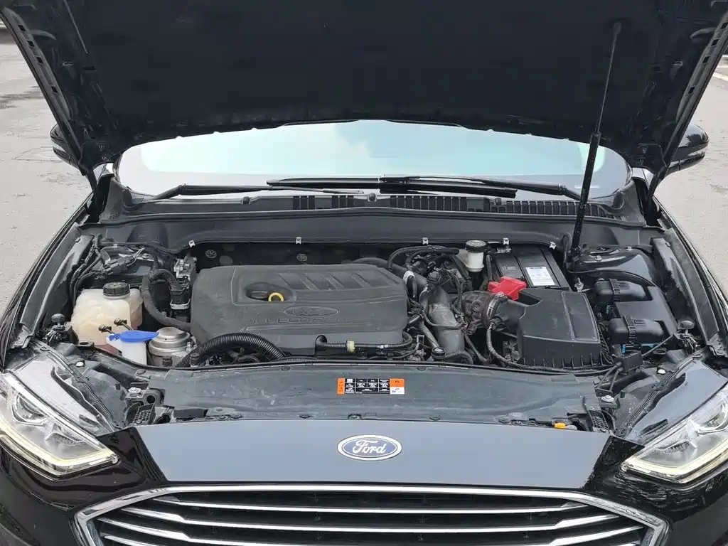 FORD MONDEO 2020