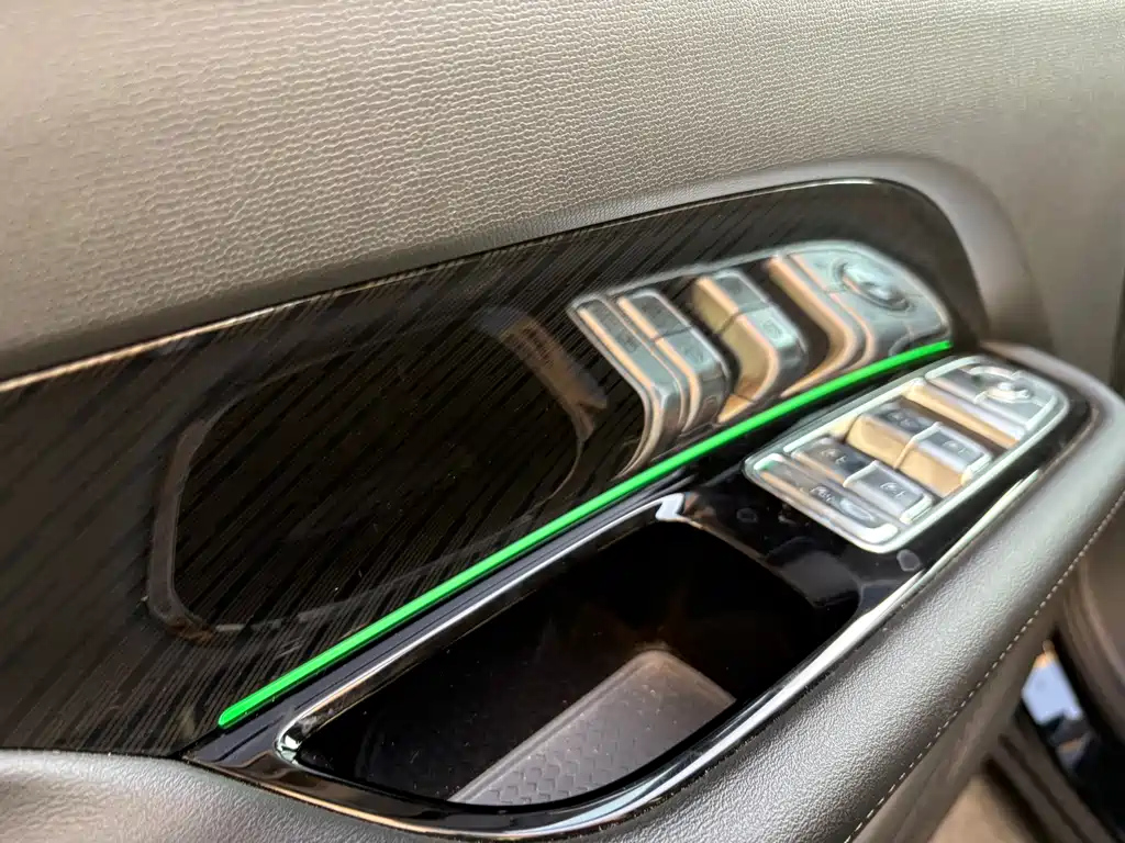 HONGQI HS3 PHEV 2024