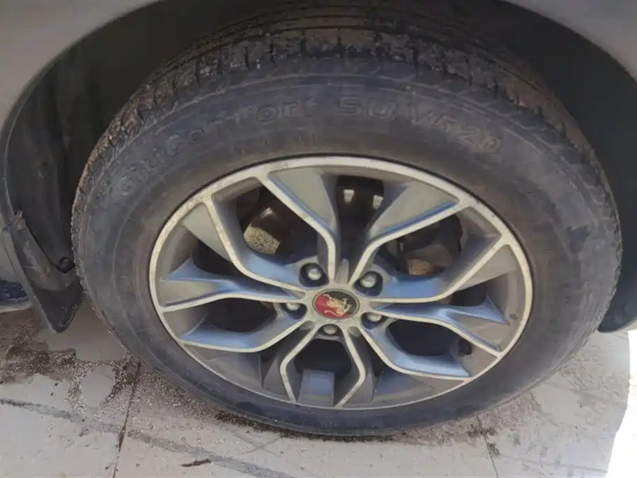 DONGFENG JOYEAR X5 2015