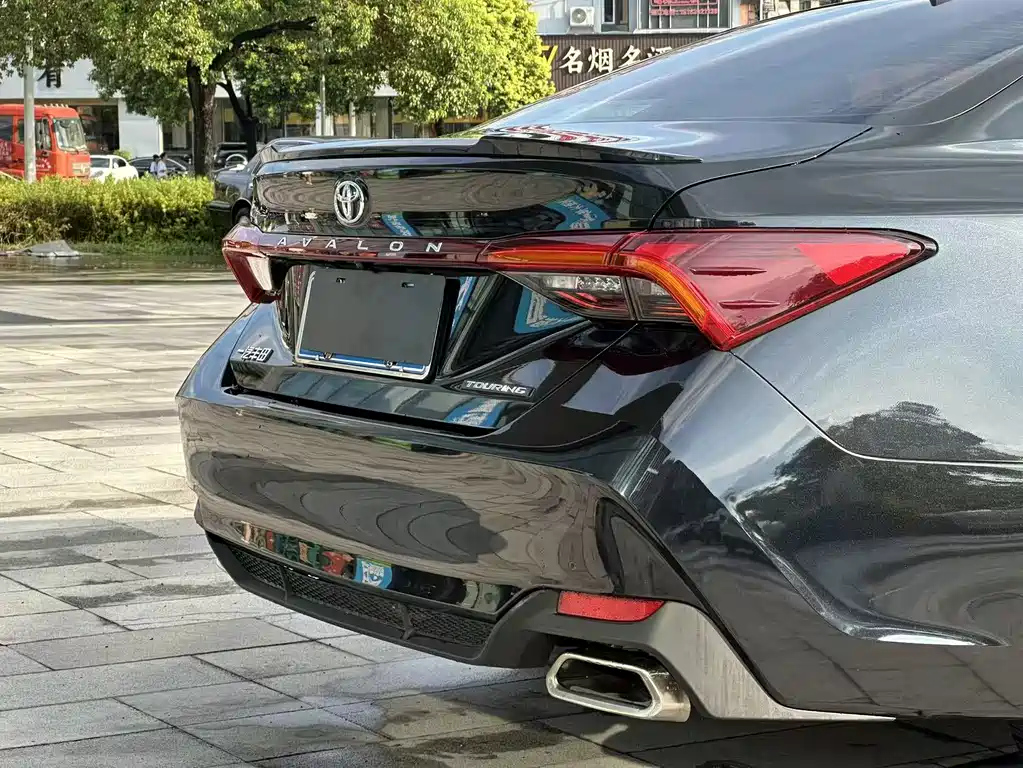TOYOTA AVALON 2023