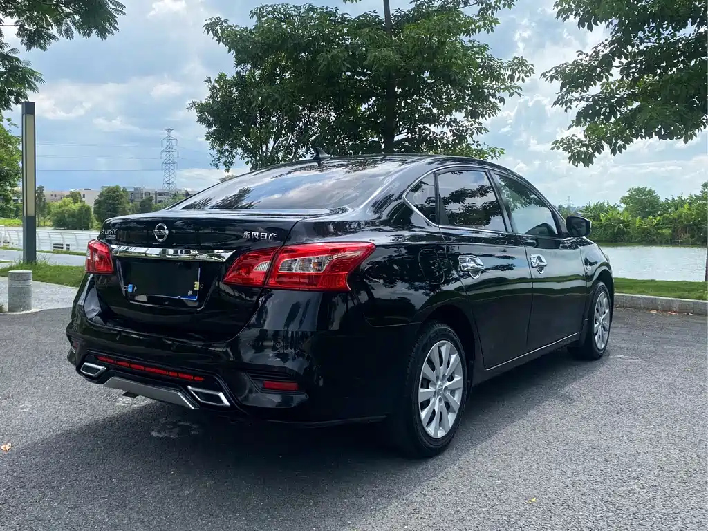 NISSAN SYLPHY 2021