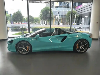 Заказать MCLAREN ARTURA