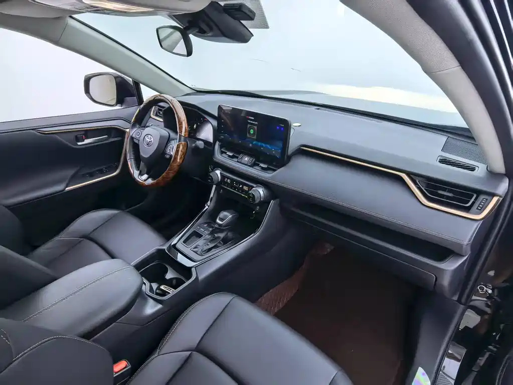 TOYOTA WILDLANDER 2024