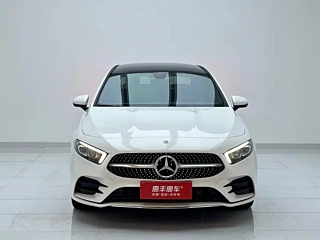 MERCEDES BENZ A-CLASS  2021