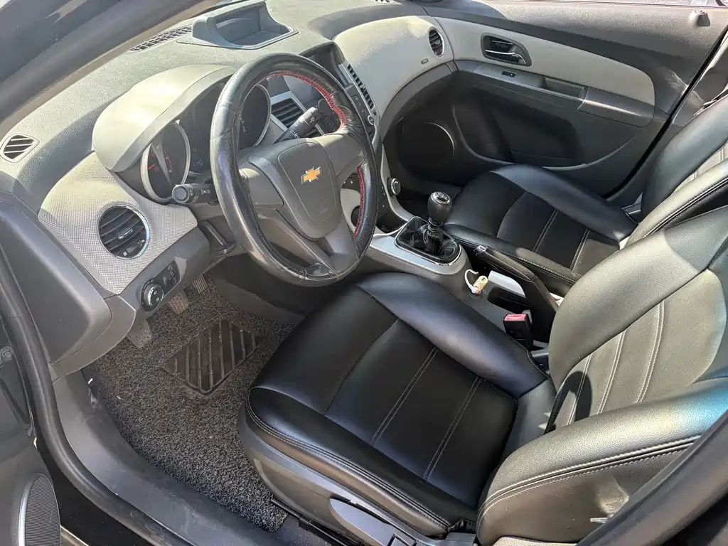 CHEVROLET CRUZE 2014