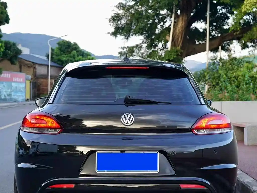 VOLKSWAGEN SCIROCCO 2011