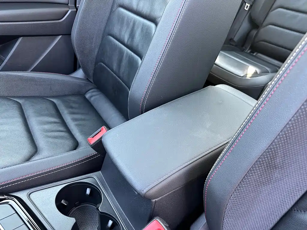 VOLKSWAGEN TAYRON 2019