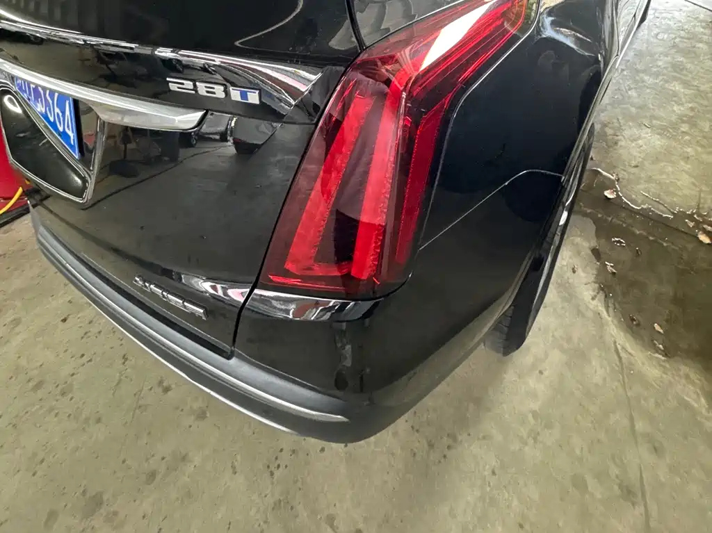 CADILLAC XT5 2022
