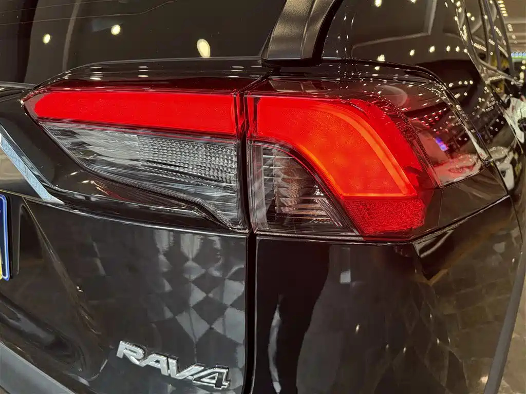 TOYOTA RAV4 RONGFANG 2021