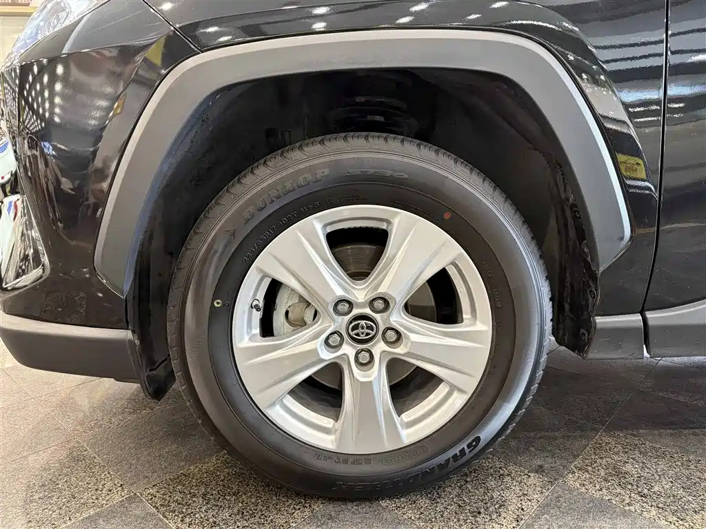 TOYOTA RAV4 RONGFANG 2021