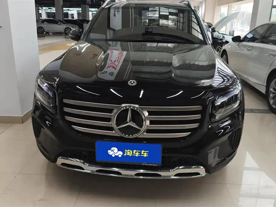 MERCEDES BENZ GLB 2025