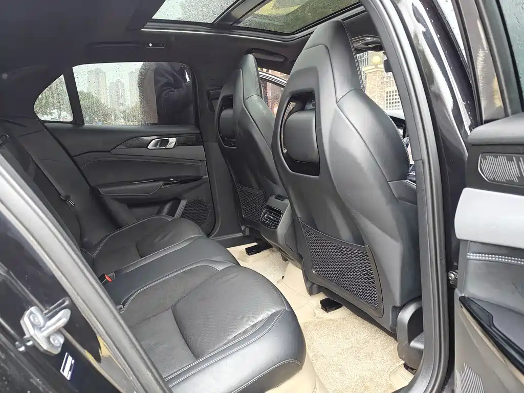 LYNK&CO 02 HATCHBACK 2022