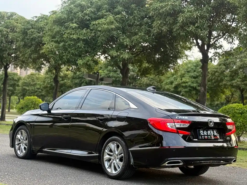 HONDA ACCORD 2018