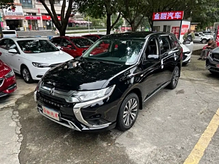 MITSUBISHI OUTLANDER 2021