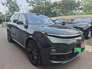 LI AUTO L8  2023 YEAR MAX 2023