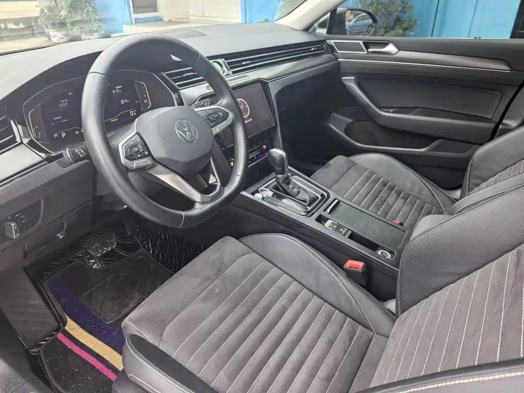 VOLKSWAGEN MAGOTAN 2020