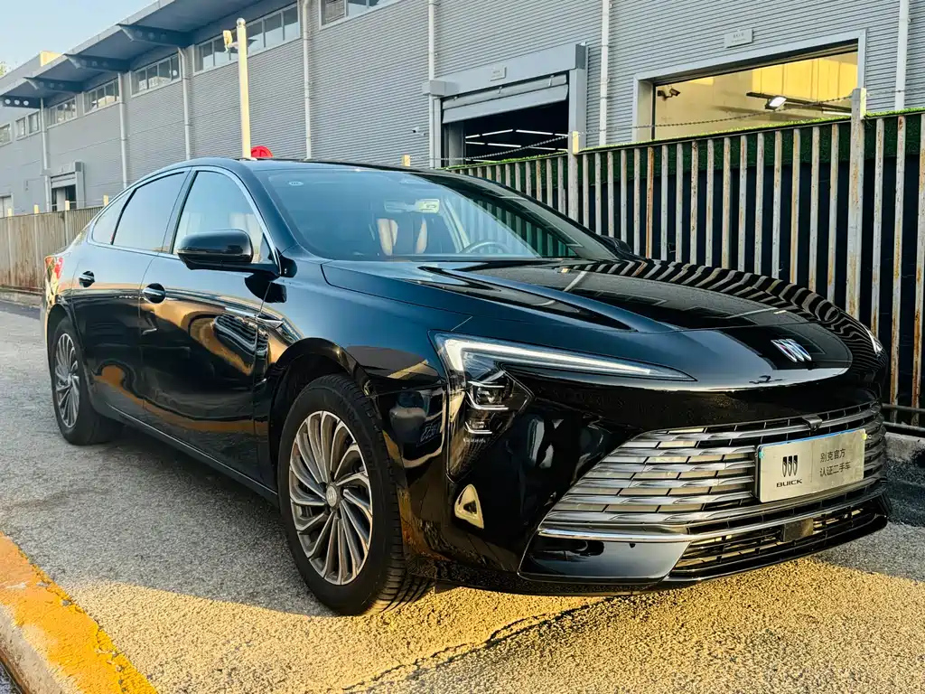 BUICK LACROSSE 2024