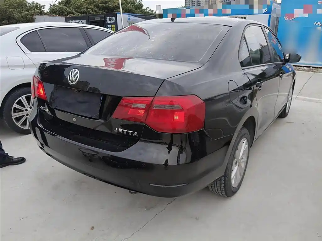 VOLKSWAGEN JETTA 2015