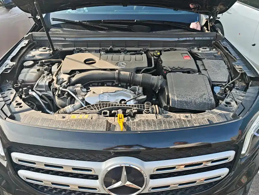 MERCEDES BENZ GLB 2023