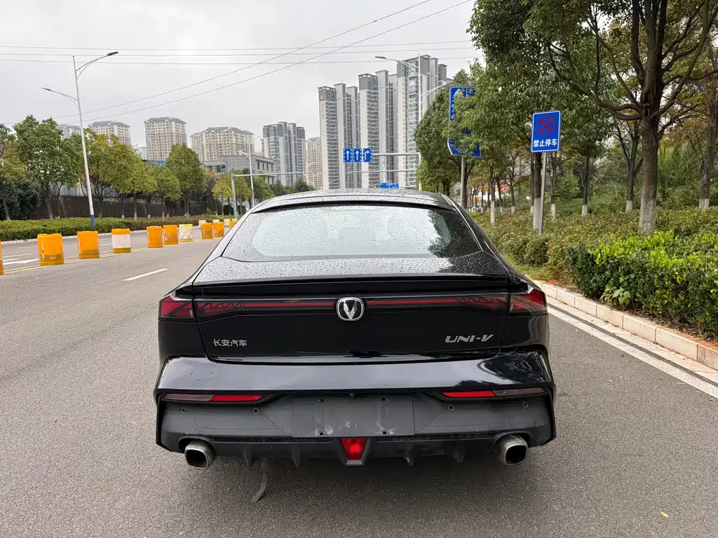 CHANGAN UNI-V 2022