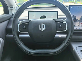 LEAPMOTOR C10  2024 YEAR 210 SMART EDITION 2024