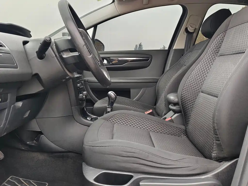 CITROEN C-QUATRE 2015