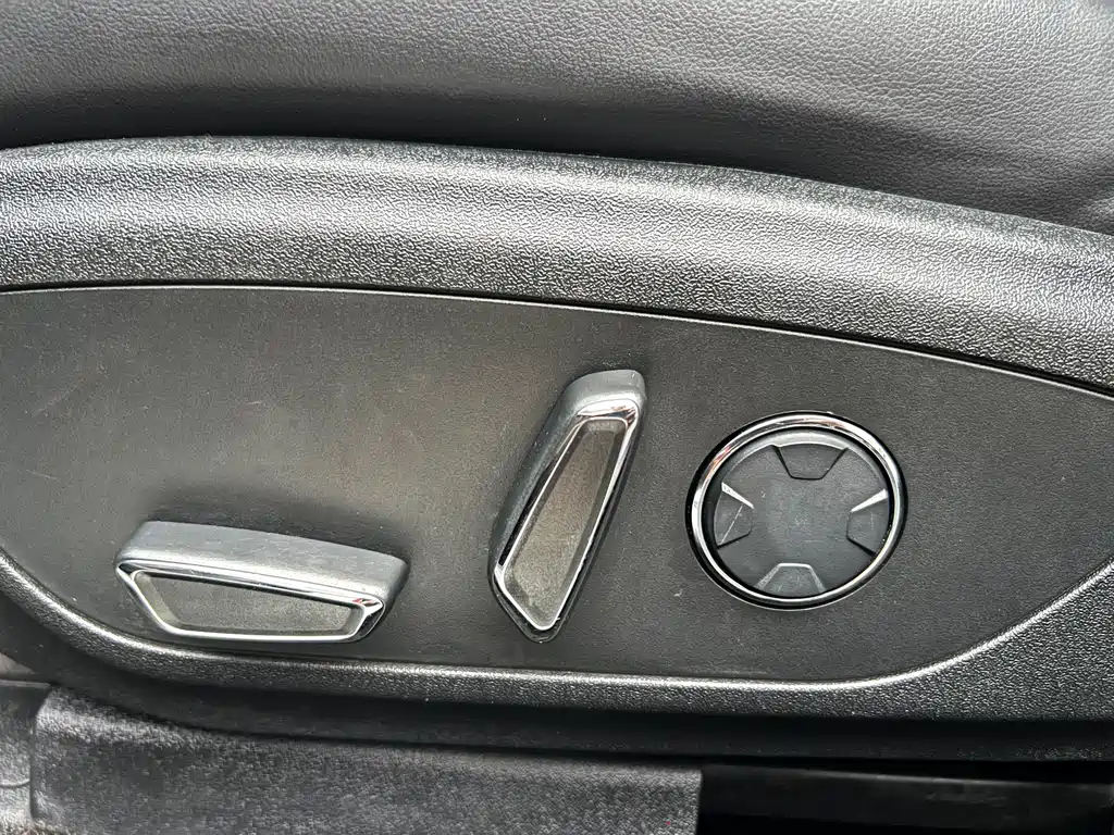 LINCOLN MKZ 2018