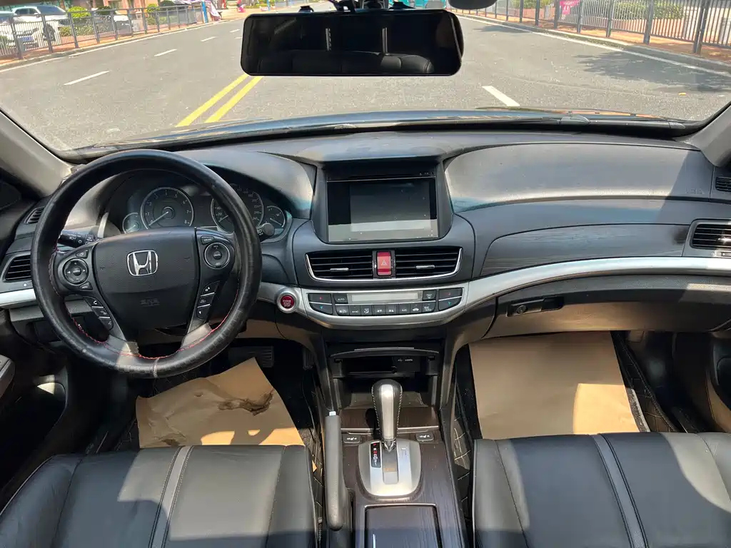 HONDA CROSSTOUR 2016
