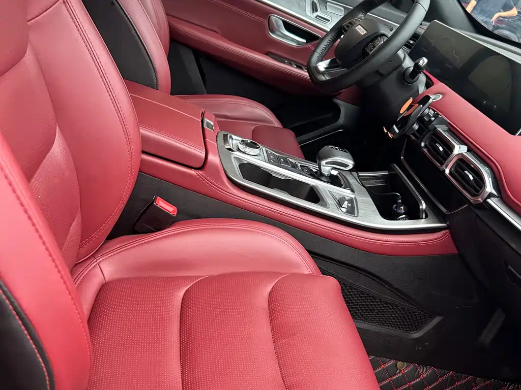 JETOUR X70 PLUS 2022