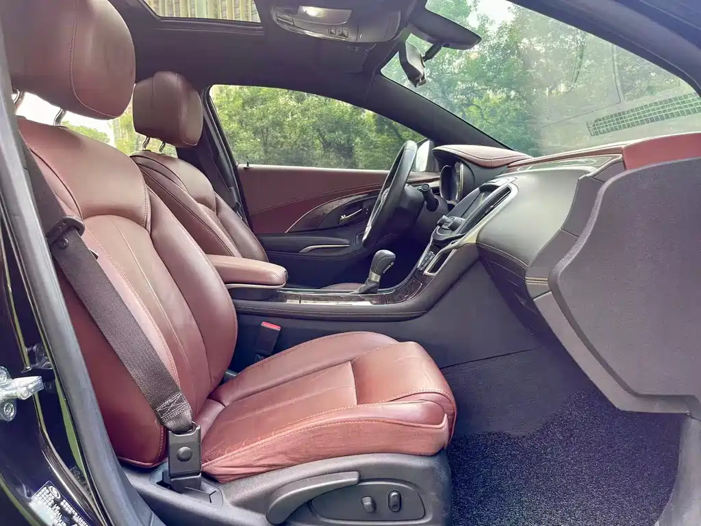 BUICK LACROSSE 2015
