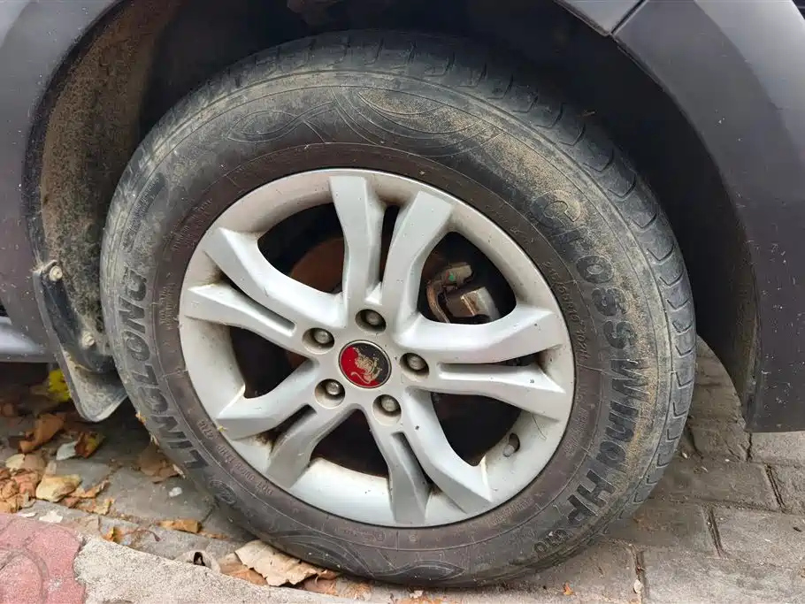 DONGFENG JOYEAR X3 2015