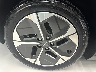 XPENG MOTORS MONA M03  2025 YEAR 620  RANGE PLUS 2025