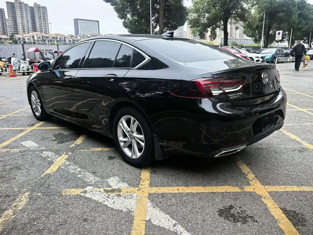 BUICK REGAL 2021