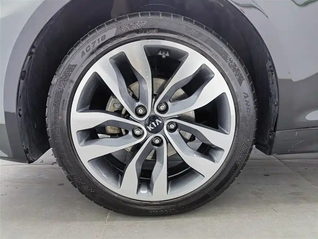 KIA K5 2014