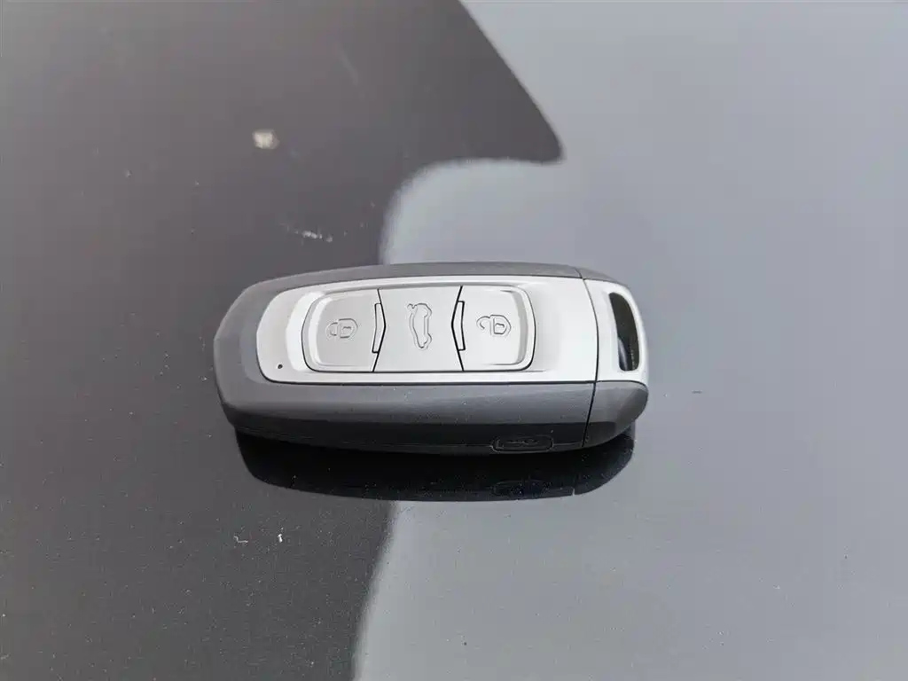 GEELY AUTO BOYUE 2016