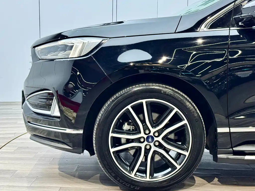 FORD EDGE 2020