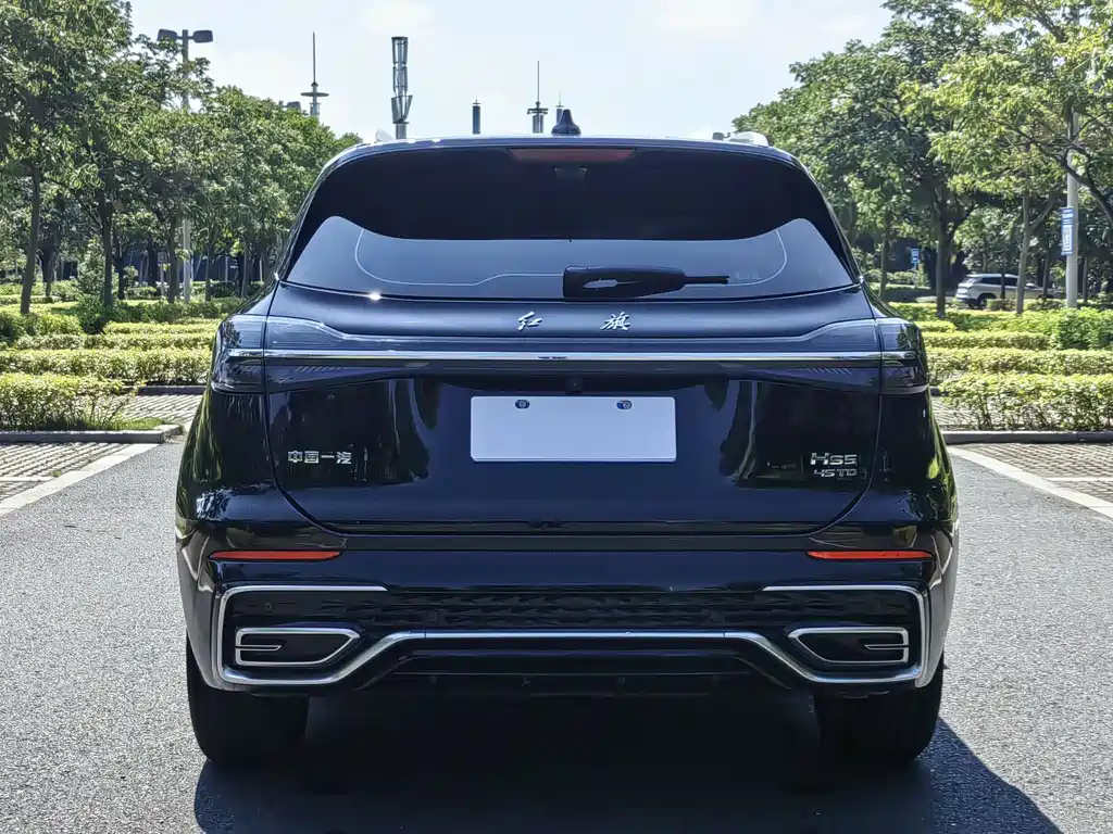 HONGQI HS5 2023