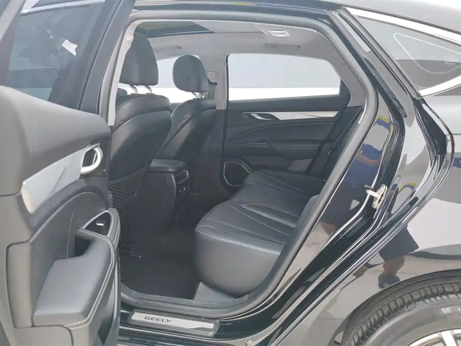 GEELY AUTO BORUI 2020