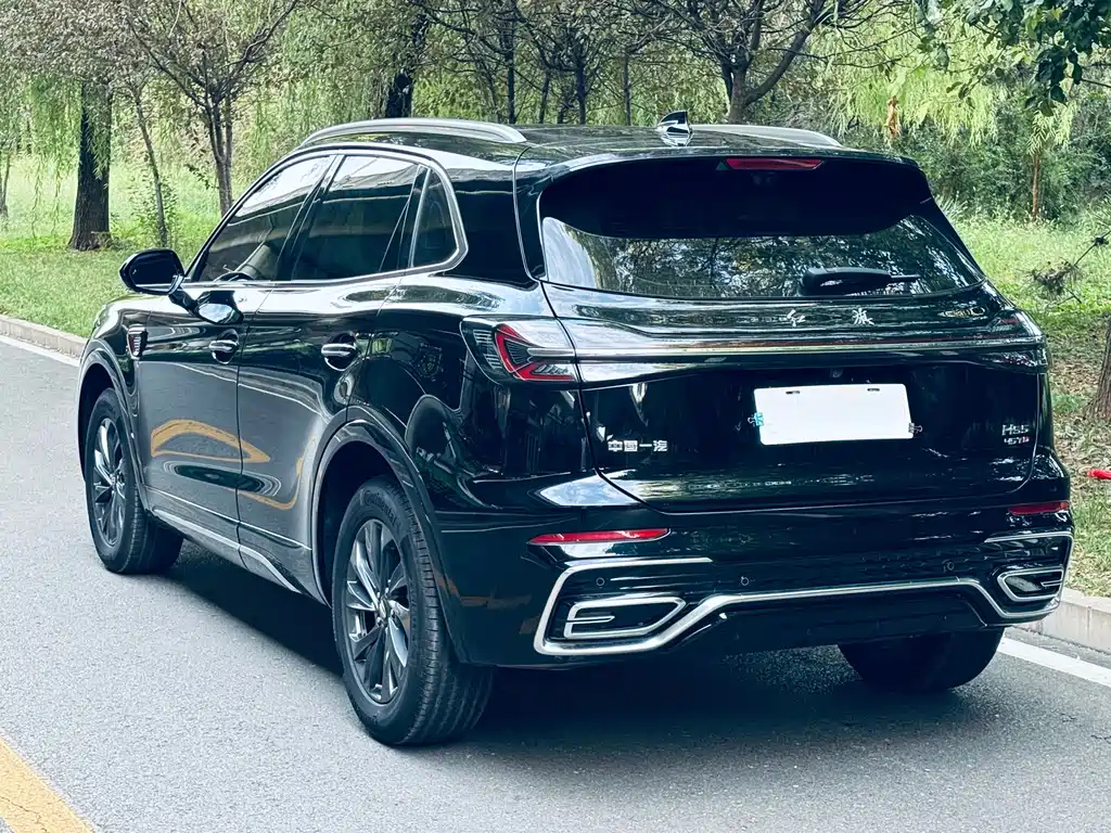 HONGQI HS5 2023
