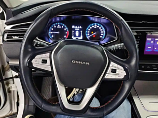 CHANGAN OSHAN X7  2020 YEAR 1.5T AUTOMATIC LUXURY 2020