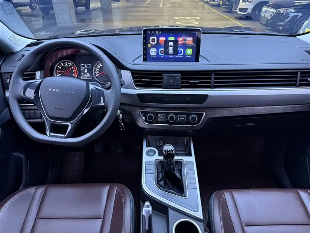DONGFENG FORTHING T5 2023