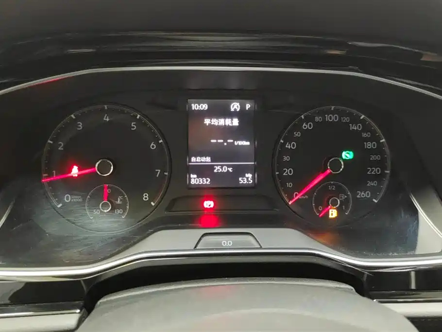 VOLKSWAGEN SAGITAR 2020