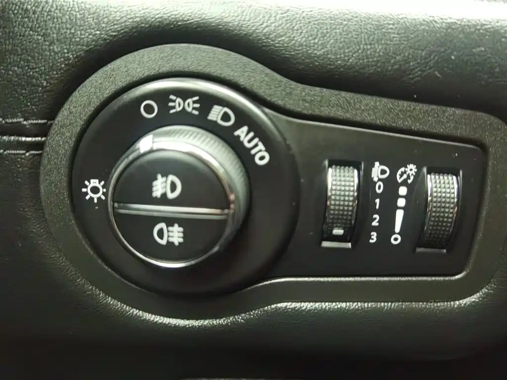 JEEP BIG 指挥官 2020